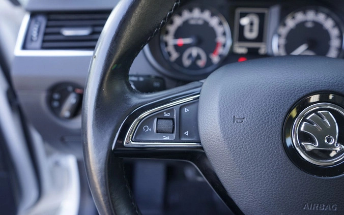 Skoda Octavia cena 49900 przebieg: 158600, rok produkcji 2017 z Łódź małe 497